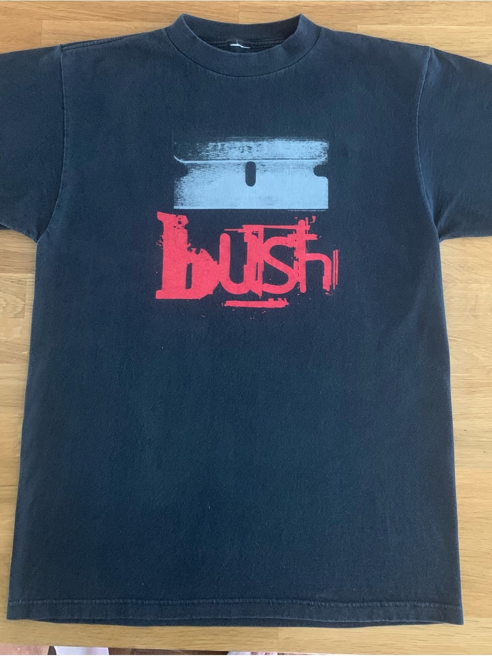 Vintage 1997 Bush Razor Blade Suitcase Tshirt